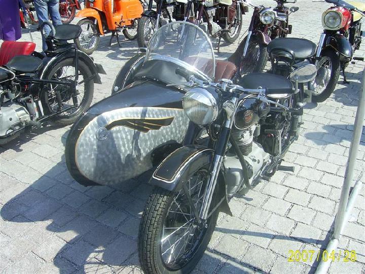 sa400087 111.jpg